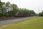 CSX 815 takes an intermodal train west through Westfield New York